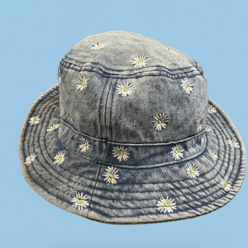 American Eagle Embroidered Flower Print Denim Bucket Hat - Picture 2 of 4